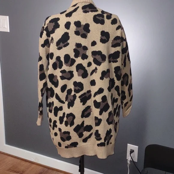 Misses animal print cardigan - Picture 2 of 6
